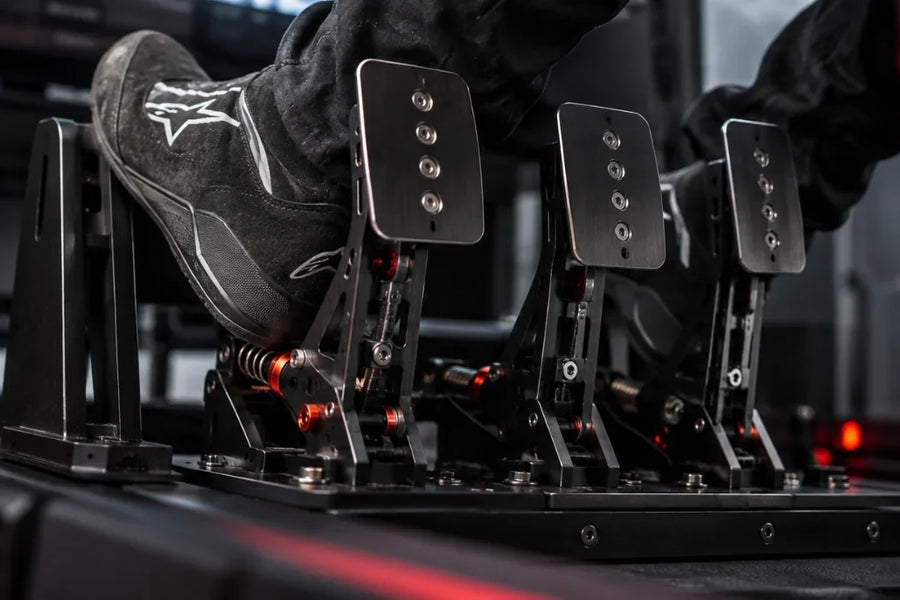 Is the Simagic P1000 clutch pedal worth it?