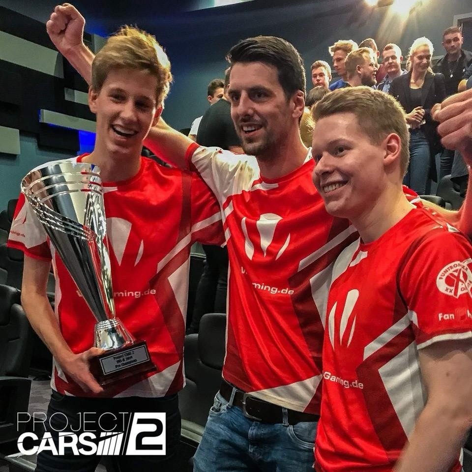 VP Gaming drivers Darwin Daume, Johan Akkerman and Isaac Gillissen celebrating their Project CARS 2 world team championship.